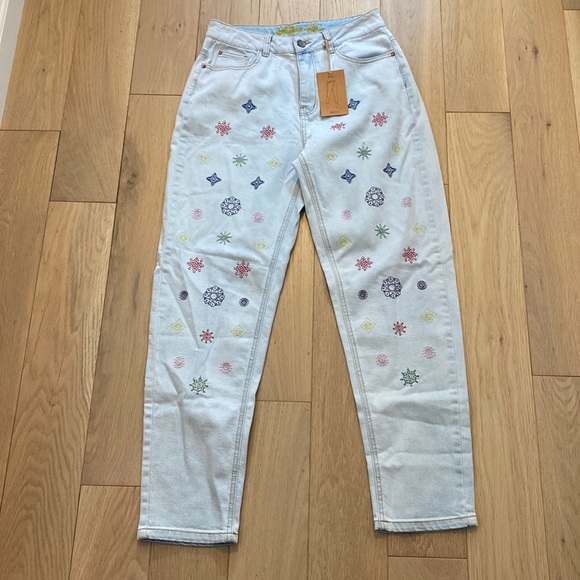 NWT Desigual Colour Embroidery Mom Jeans - Picture 1 of 9
